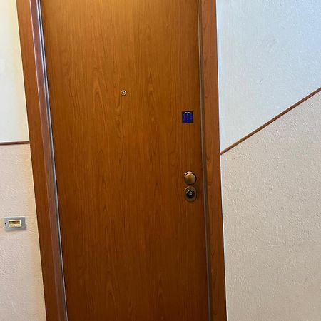 Apartmán Orchidea Modena Exteriér fotografie